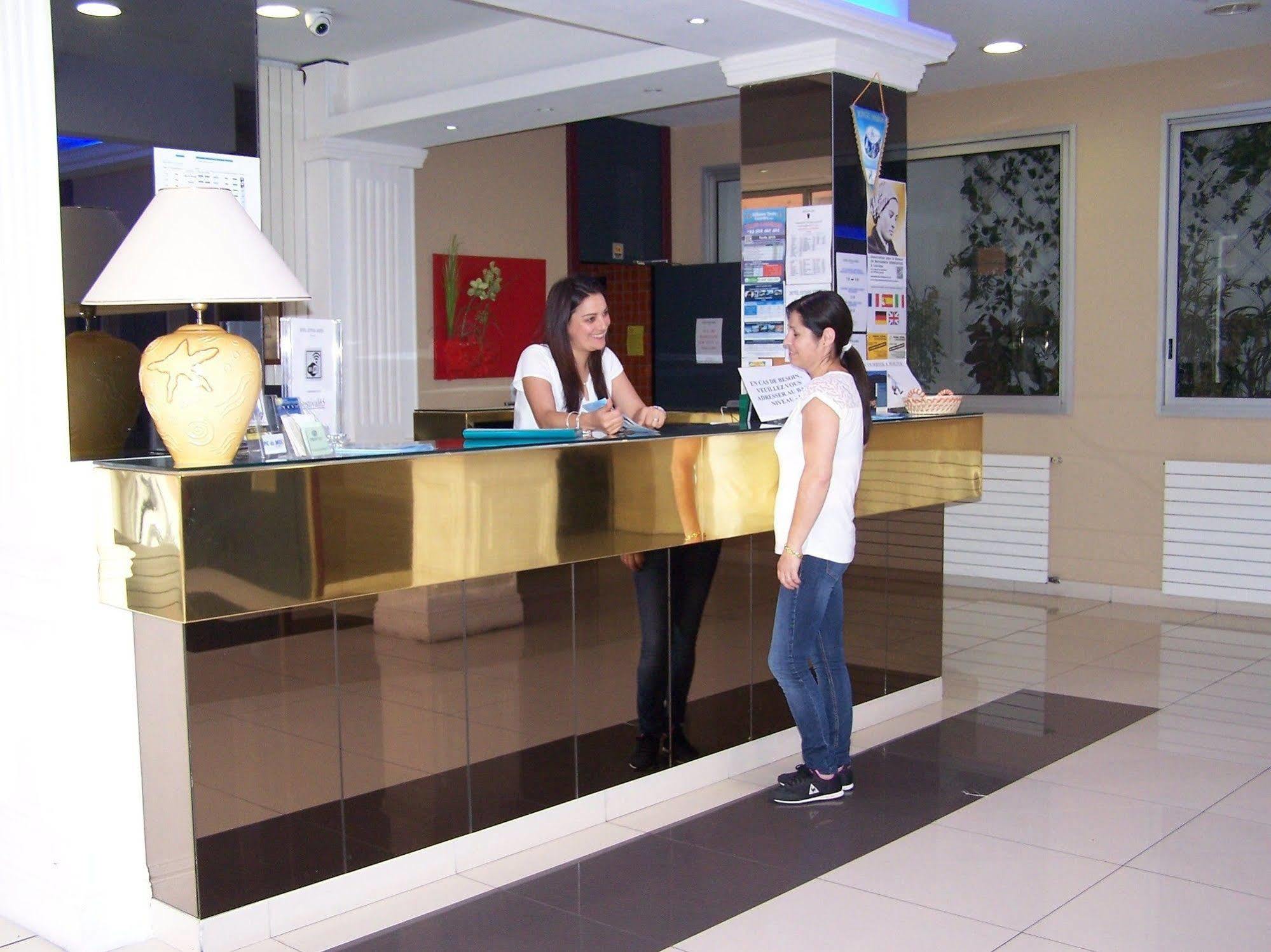 Hotel Estival Arriel Lourdes Esterno foto